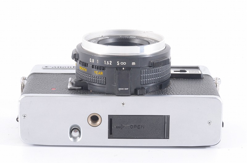 canon japan 40mm 35mm lens camera f2