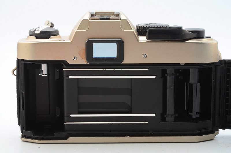 Nikon FM10 フィルムカメラ Nikon FM10 - Wikipedia
