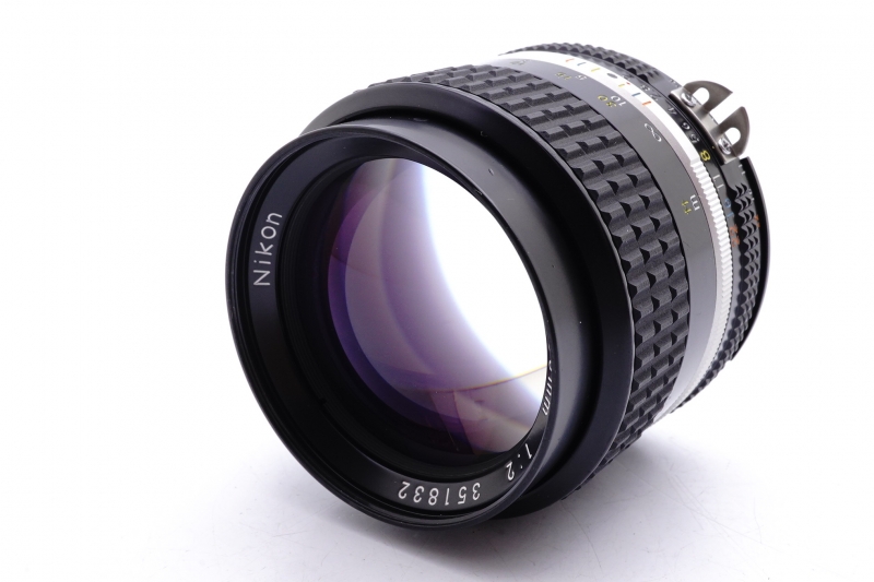 Excellent+ Nikon Ai-s Nikkor 85mm F/2 Portrait MF Lens From