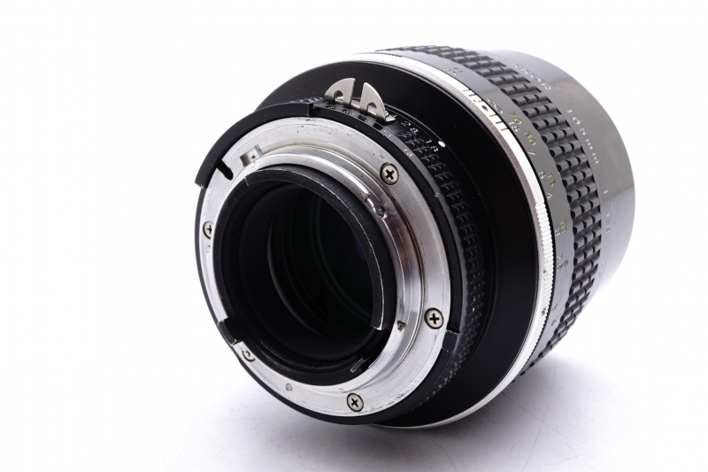 動確済 Nikon Ai-s Nikkor 105mm f/1.8 #151 Repair: Nikkor 105mm f/1.8 Ai-S | Richard Haw's Classic
